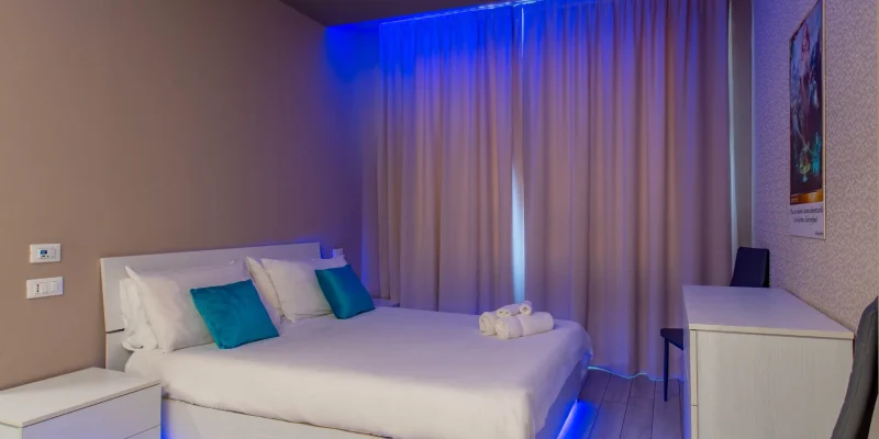 Camera da letto moderna Dafne hotel Torino Loft